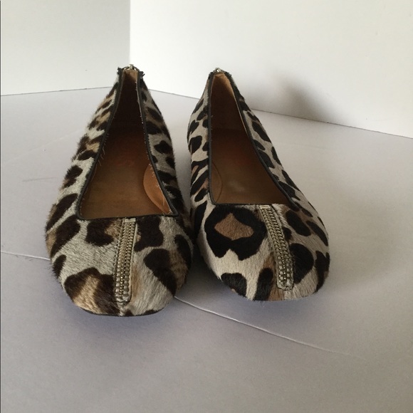 Michael Kors size 6 flats leopard animal hair - Picture 6 of 7